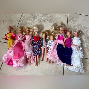 Vintage Barbie, Maxie, and skipper lot